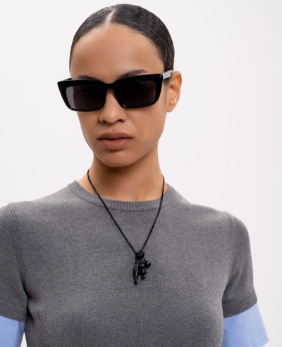 Black chain pendant necklace